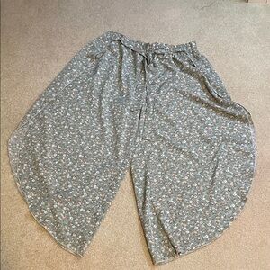 SHEIN Curve 1XL Floral Pants